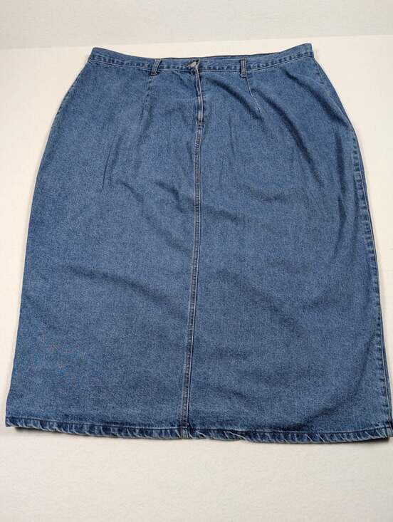 Venezia Jeans Dresses & Skirts - Venezia Jeans Vintage Midi Denim Skirt with Front Slit
